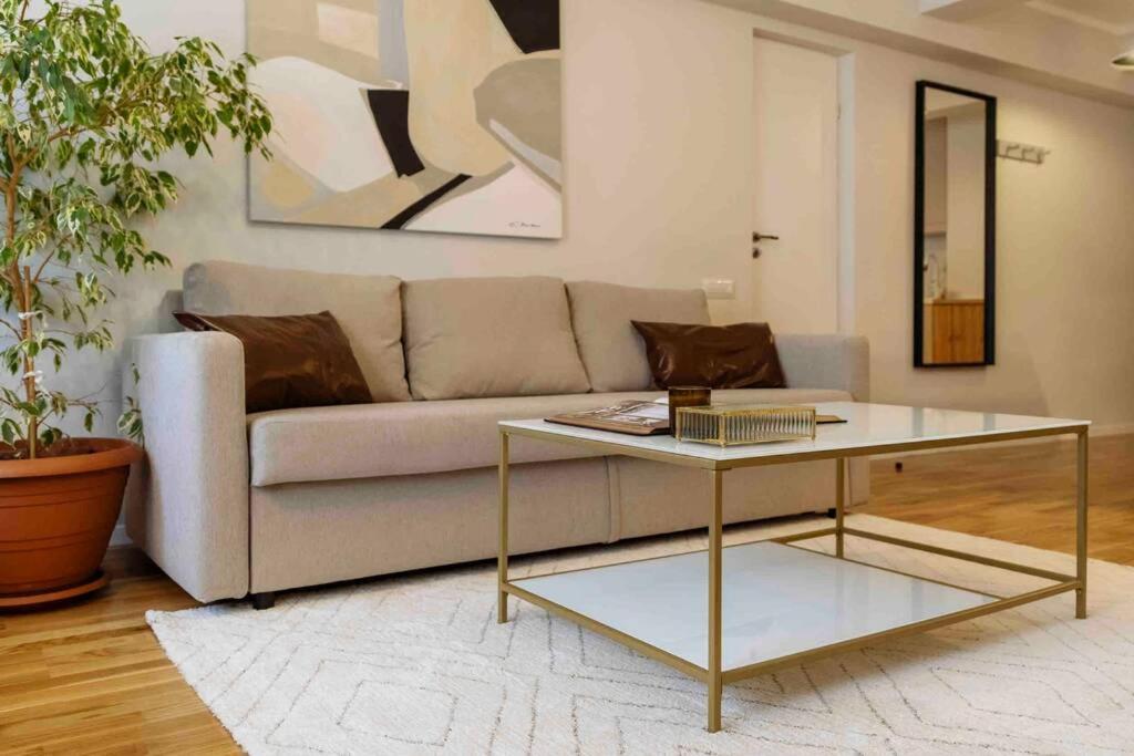 Stunning Views 2Br Intercontinental Flat Apartment Bucharest Exterior photo